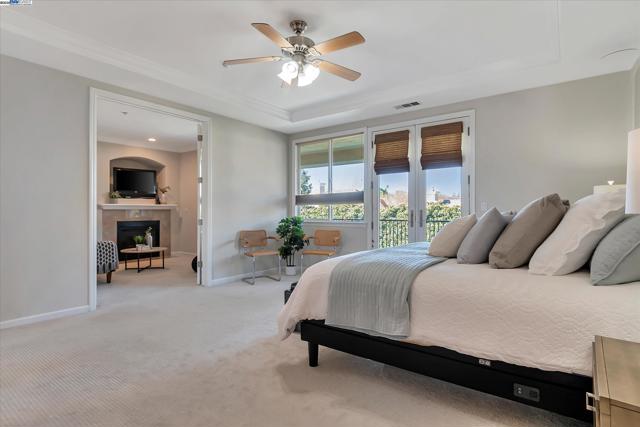1517 Rampart Way, Brentwood CA: https://media.crmls.org/mediaz/844cf07f-8292-467e-a44d-6f3a17264fa5.jpg
