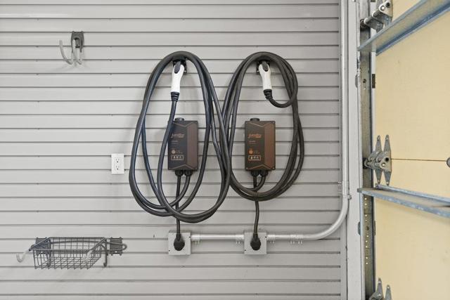 Image 73 of 92 For 1180 Lemon Avenue