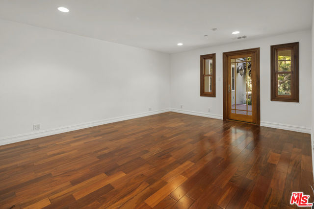 5 Bed Home for Sale in Beverly Hills, California