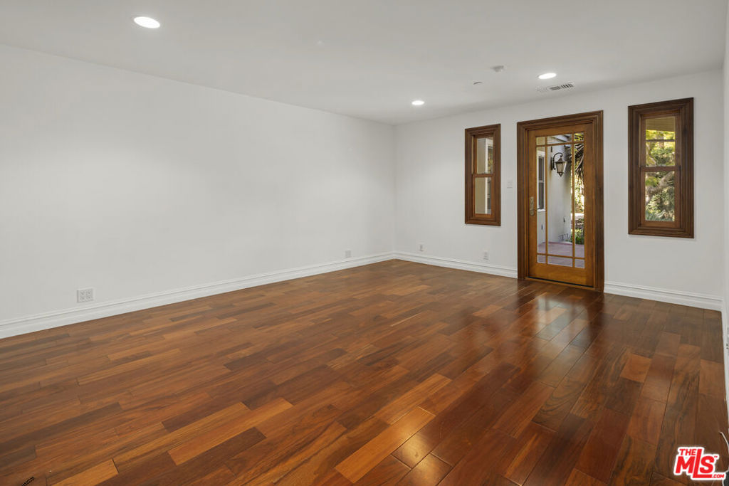 MLS #26866103 image #14