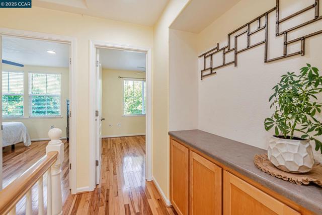 2 Corvina Ct, American Canyon CA: https://media.crmls.org/mediaz/844eaafd-cef3-44e5-83d6-eb525134ace4.jpg