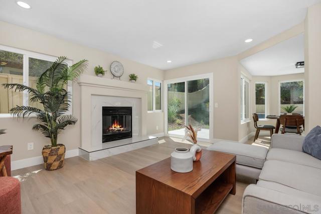 1823 Paseo del Lago, Vista CA: https://media.crmls.org/mediaz/844ee6e7-5951-4816-8e63-072000911569.jpg