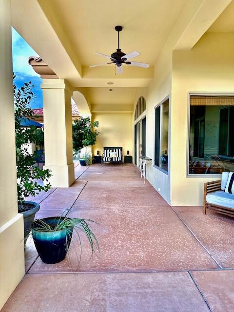 16 Villaggio Place, Rancho Mirage CA: https://media.crmls.org/mediaz/844f02a5-0261-48f4-8a69-3286552f3459.jpg