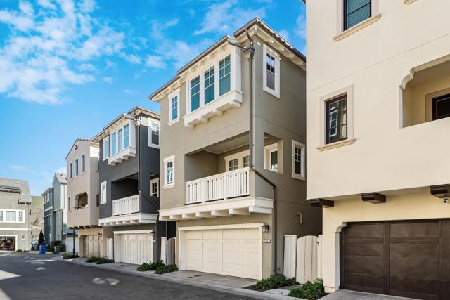 214 Ladybug Terrace, Fremont CA: https://media.crmls.org/mediaz/844f2b97-1a28-4250-a17b-6b6a7aea5480.jpg