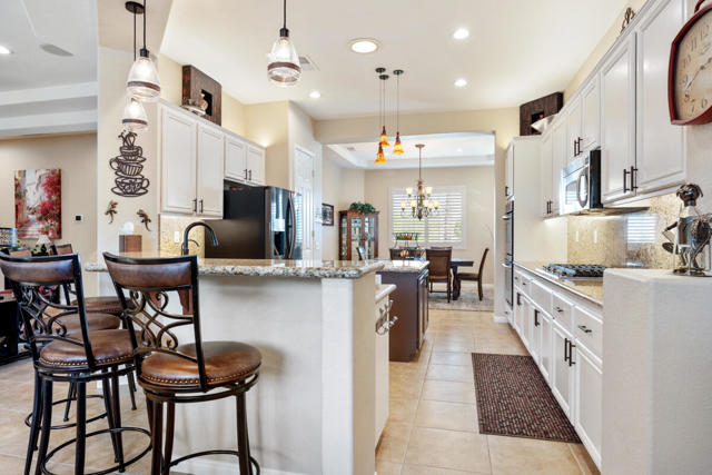 44755 Via Rosa Trail, La Quinta CA: https://media.crmls.org/mediaz/844fc714-2206-4fad-92e0-8d7cde805192.jpg