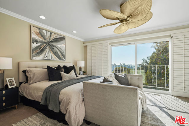 4015 Karelia Street, Los Angeles CA: https://media.crmls.org/mediaz/84514198-3efb-466c-8f72-e593163fc4e9.jpg