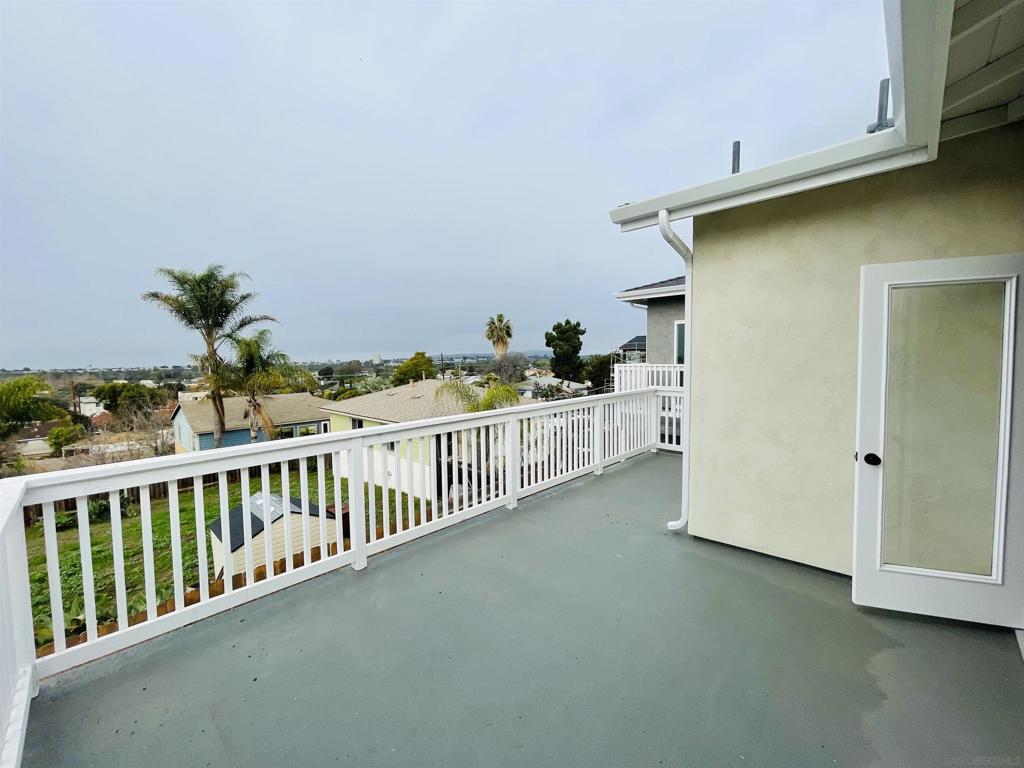 MLS #250036676SD image #22