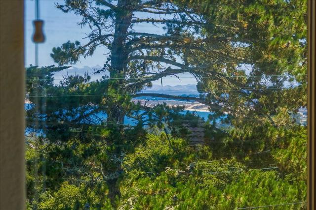152 Mar Vista Drive, Monterey CA: https://media.crmls.org/mediaz/845456e8-a98b-4d92-af88-eb4b07b6a599.jpg