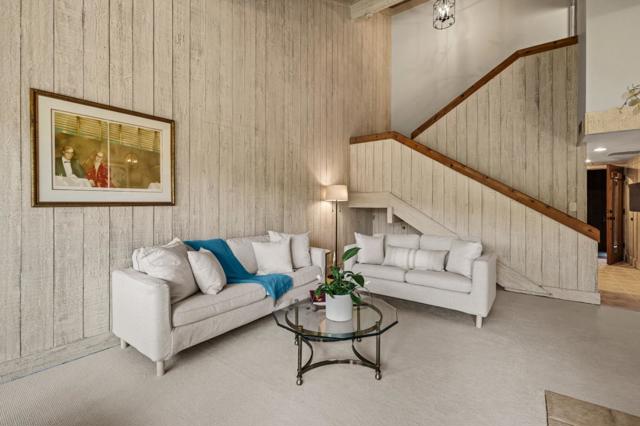 7026 Valley Greens Circle, Carmel CA: https://media.crmls.org/mediaz/84546da9-20da-44f3-acd3-d818a22b17d9.jpg
