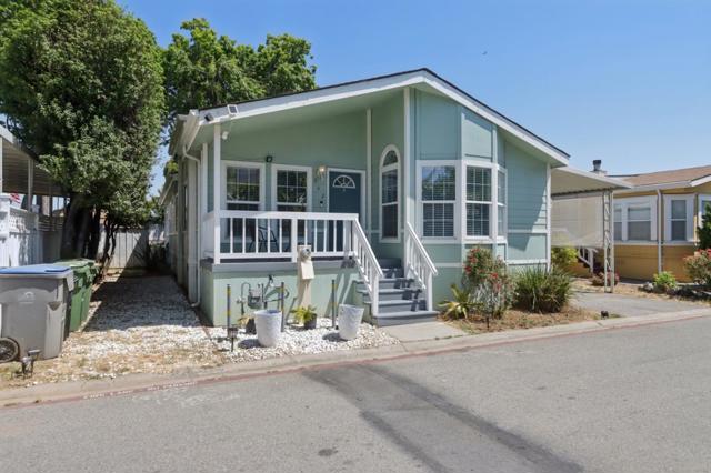200 Ford Rd, San Jose CA: https://media.crmls.org/mediaz/8457c192-921c-4181-acb3-bc44439db761.jpg