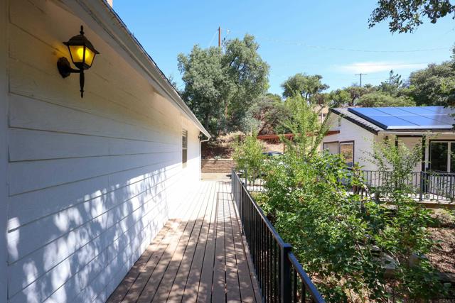 Image 58 of 75 For 2128 Salton View Dr