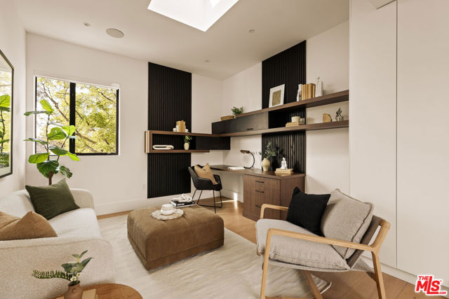 5988 W 76th Street, Los Angeles CA: https://media.crmls.org/mediaz/8458af5c-f910-4fa8-a3e4-5efe6cf2c0f8.jpg