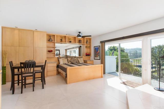 2005 Costa Del Mar, Carlsbad CA: https://media.crmls.org/mediaz/8458d599-830f-4787-bbc7-0c07e61137aa.jpg