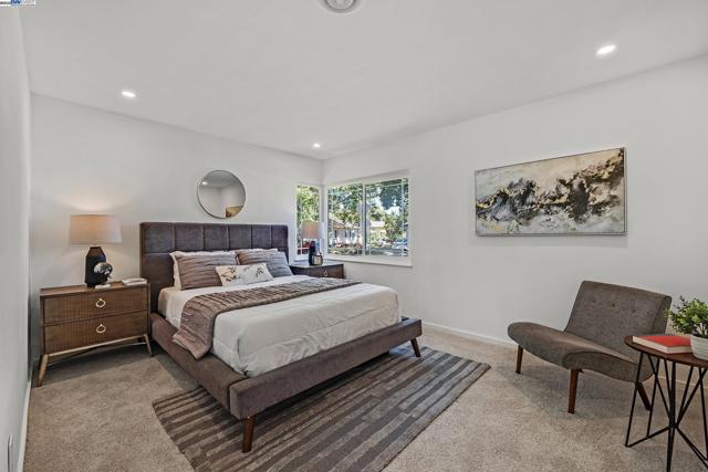 15833 Via Toledo, San Lorenzo CA: https://media.crmls.org/mediaz/84591a7e-216b-4297-85cb-12b5c8820d81.jpg