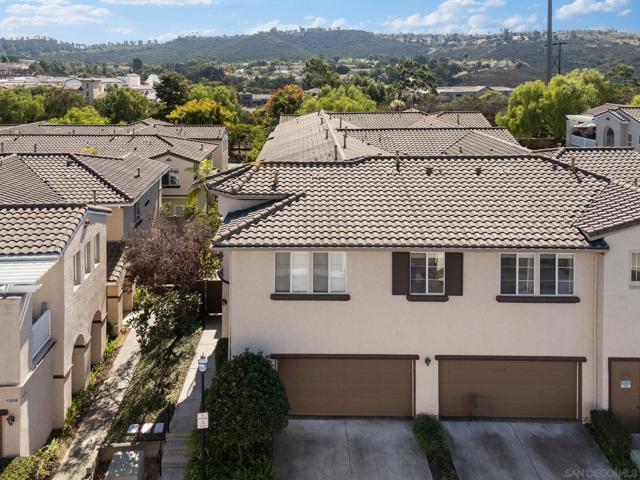 10860 Ivy Hill Dr, San Diego CA: https://media.crmls.org/mediaz/84592b2b-499f-4eb6-8e3b-7e334396c1fd.jpg
