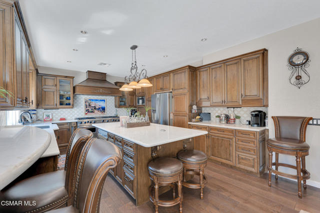 4542 Skidmore Court, Moorpark CA: https://media.crmls.org/mediaz/84593481-14ab-4eba-b576-135fb42da77f.jpg