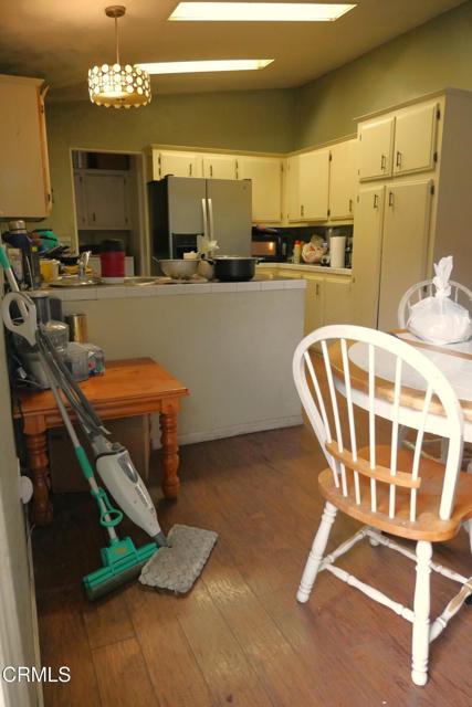 397 Hupa Street, Ventura CA: https://media.crmls.org/mediaz/8459d503-aa12-42b3-abaa-21426eb7a190.jpg