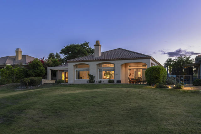 107 Via Bella, Rancho Mirage CA: https://media.crmls.org/mediaz/845ab9ee-ada1-4057-a898-fdef3abb8857.jpg