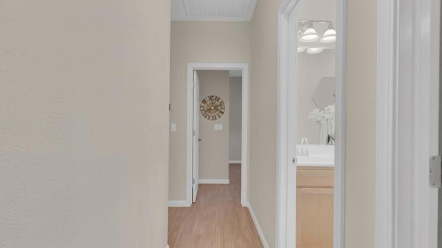 1254 Steinbeck Drive, Hollister CA: https://media.crmls.org/mediaz/845ad037-e600-446a-a3f5-e025f218d0ac.jpg