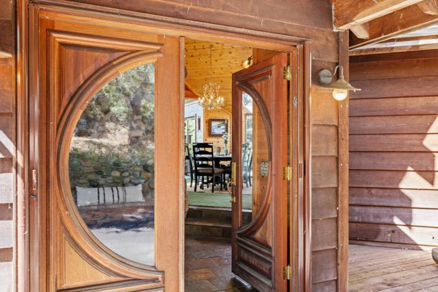 994 Laurel Grove Drive, Soquel CA: https://media.crmls.org/mediaz/845ae6aa-3e23-4ca8-830c-204189e99e70.jpg