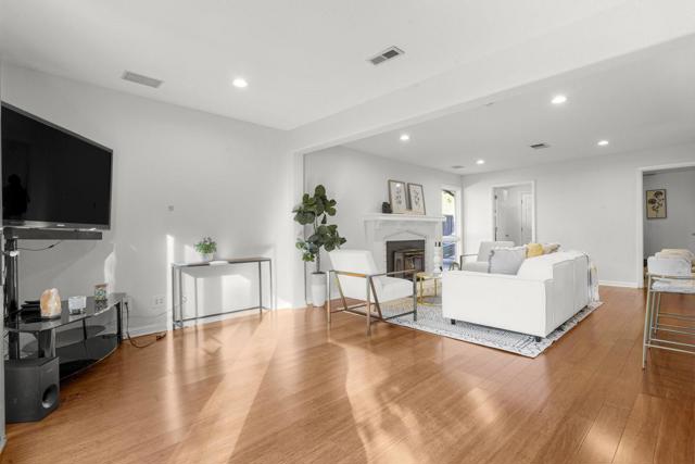 4945 Berkeland Court, San Jose CA: https://media.crmls.org/mediaz/845b2034-449c-436f-9db2-93362c667b57.jpg