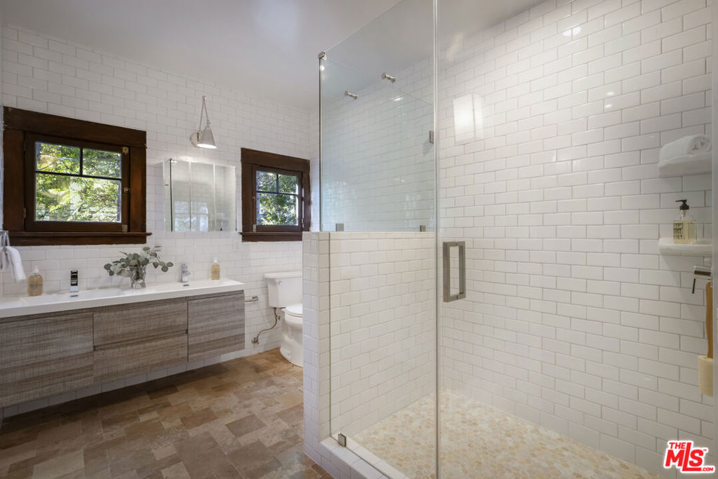 MLS #26863929 image #25