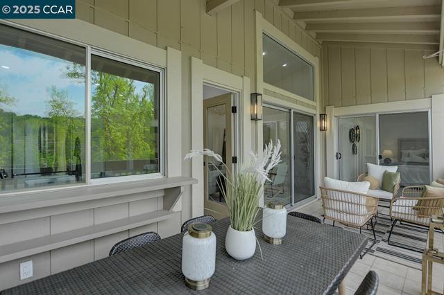 2175 Cactus Ct, Walnut Creek CA: https://media.crmls.org/mediaz/845c29b1-bda0-406b-9d86-21b1c9e57d38.jpg