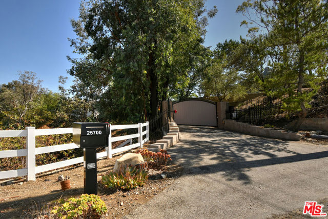 Drew Fenton | 25700 Mulholland Highway Calabasas CA | MLS: 7341247