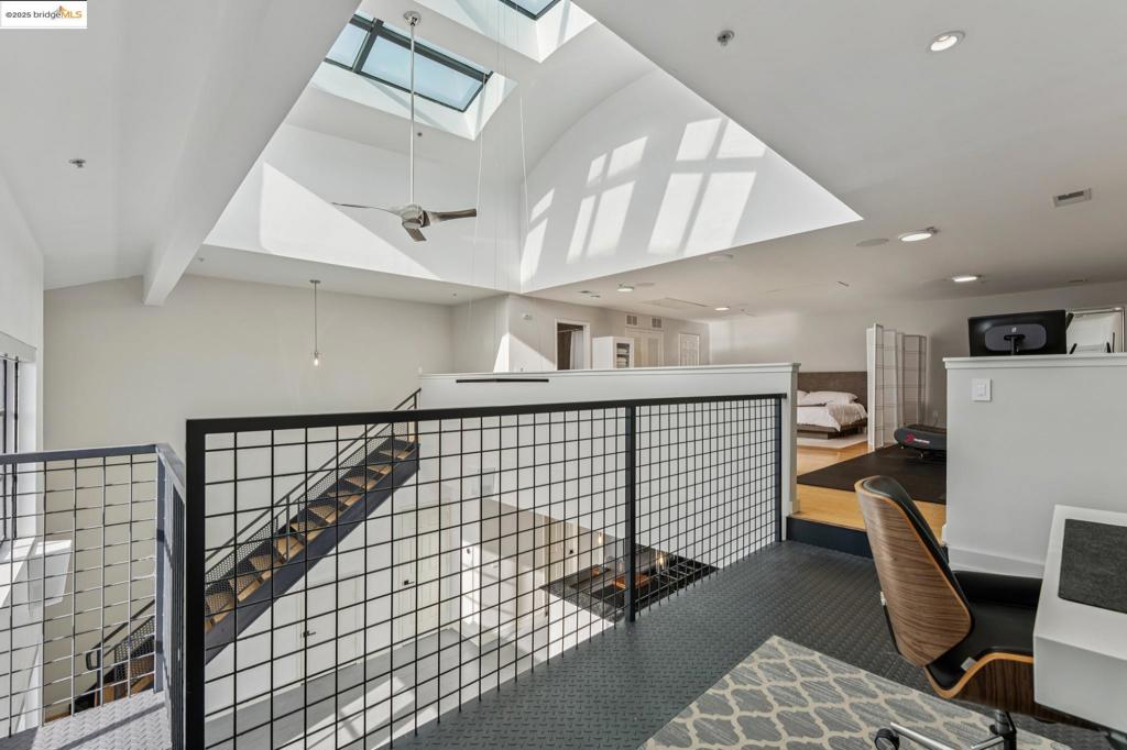 MLS #41118888 image #37