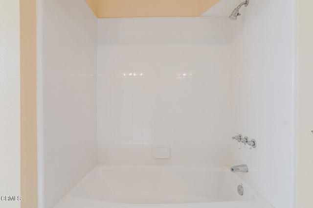 3233 Playa Court, Oxnard CA: https://media.crmls.org/mediaz/845ee2cf-881a-44a8-ad5f-55c9e1e42e7e.jpg