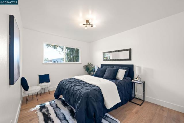 Image 16 of 31 For 3959 Chestnut Ave