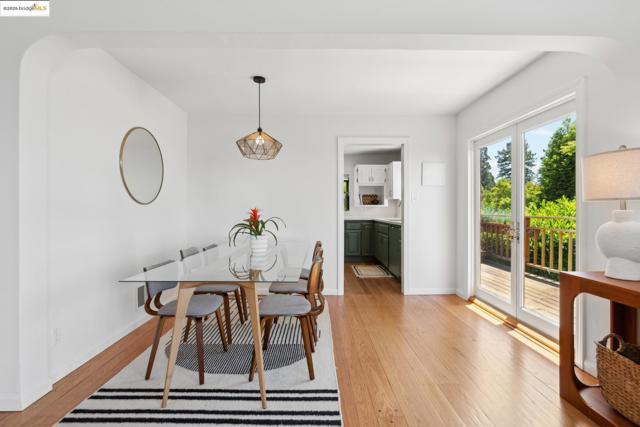 1310 Grizzly Peak Blvd, Berkeley CA: https://media.crmls.org/mediaz/84612bef-2968-4fea-81b3-dfb44636c63f.jpg
