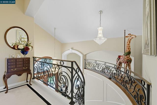 4355 Quail Run Ln, Danville CA: https://media.crmls.org/mediaz/84614968-51b9-4849-a561-d65b2fcb8e85.jpg
