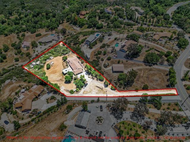 3176 Via Viejas, Alpine CA: https://media.crmls.org/mediaz/8461cb9b-9ffb-43f3-8705-d67d6e1e0e68.jpg