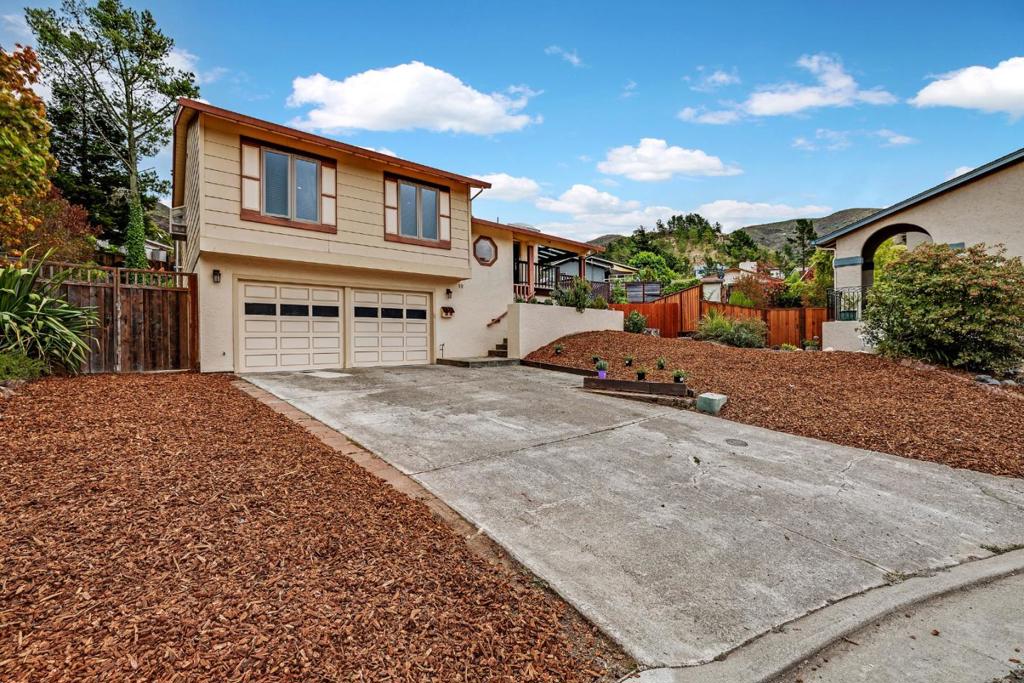 19 Elk Court, Pacifica, Ca 94044 ≪Span Style='BackgroundColor:transparent;Padding:0Px;'≫ ≪Small≫ ≪I≫ ≪/I≫ ≪/Small≫≪/Span≫ Real Estate 8461D7Fd 1640 4Dbb 8873 9Abc630Fe7Ac 19 Elk Court, Pacifica, Ca 94044 ≪Span Style='BackgroundColor:transparent;Padding:0Px;'≫ ≪Small≫ ≪I≫ ≪/I≫ ≪/Small≫≪/Span≫