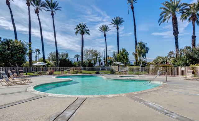 105 Potenza Circle, Palm Desert, CA 92211