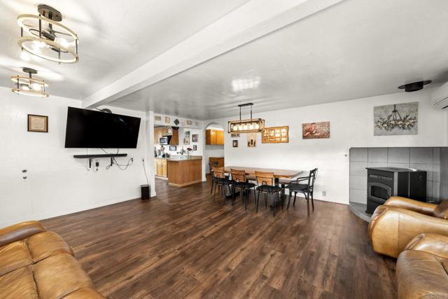 Image 9 of 73 For 13610 Willow Rd.