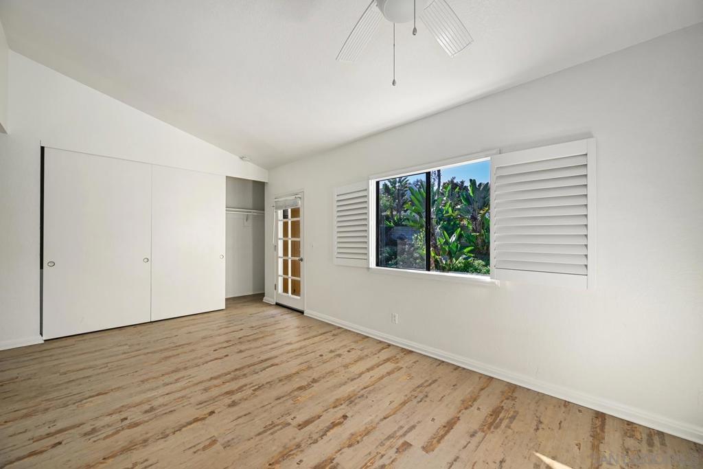 1680 Coast Highway 101 - photo 19
