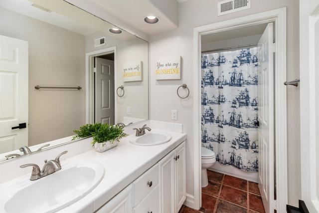 Detail Gallery Image 29 of 51 For 5162 Berryessa St, Oceanside,  CA 92056 - 5 Beds | 3 Baths