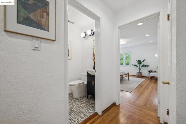1044 Collier Dr, San Leandro CA: https://media.crmls.org/mediaz/84656b70-de91-4135-96d2-d565035d3739.jpg