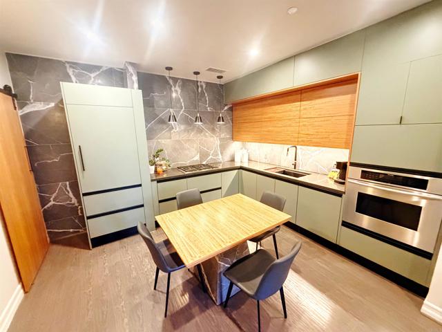 Detail Gallery Image 5 of 18 For 525 11th Ave #1105,  San Diego,  CA 92101 - 2 Beds | 2 Baths