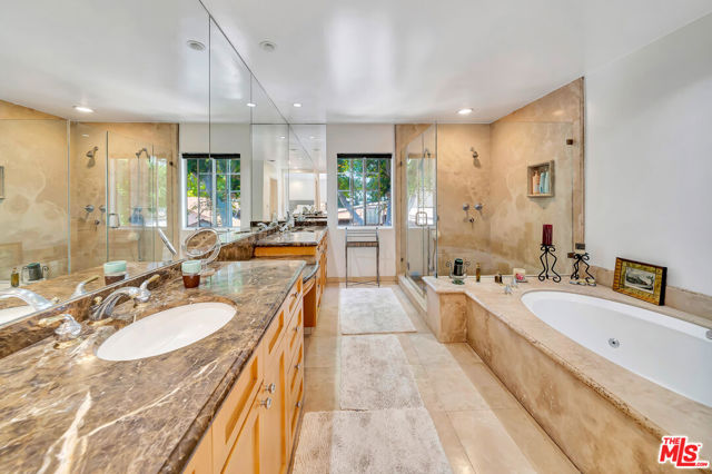 14916 Hesby Street, Sherman Oaks CA: https://media.crmls.org/mediaz/8466b25f-72fc-4d0c-8406-5ee9f4122310.jpg