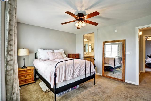 140 Selby Ln, Livermore CA: https://media.crmls.org/mediaz/8466cb99-24ba-4d26-a9b9-c44ee2901249.jpg