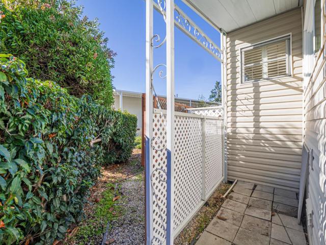 225 Mt Hermon Road, Scotts Valley CA: https://media.crmls.org/mediaz/8467caa2-a128-4d3b-bff7-7ac7cad9634d.jpg