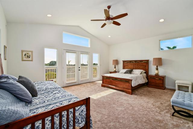 2725 Morning Glory Ln, Carlsbad CA: https://media.crmls.org/mediaz/846878d2-1a4c-4d80-9902-d9ede2e23649.jpg