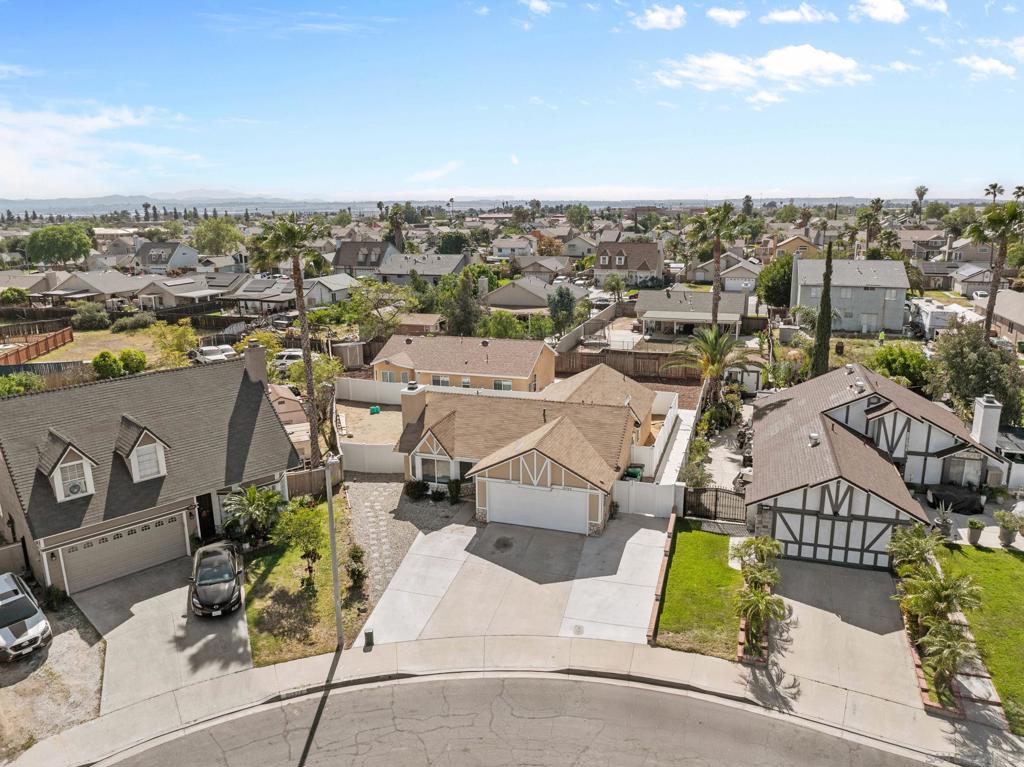 MLS #250024356SD img 1