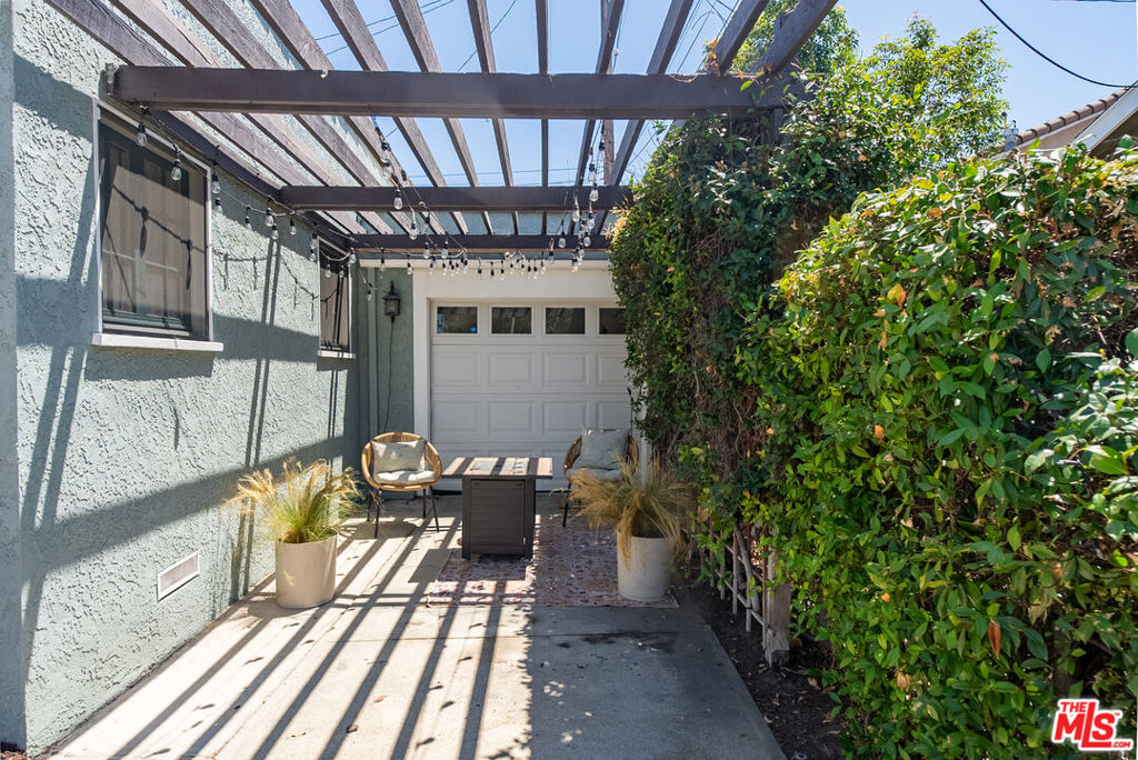 MLS #26865635 image #2