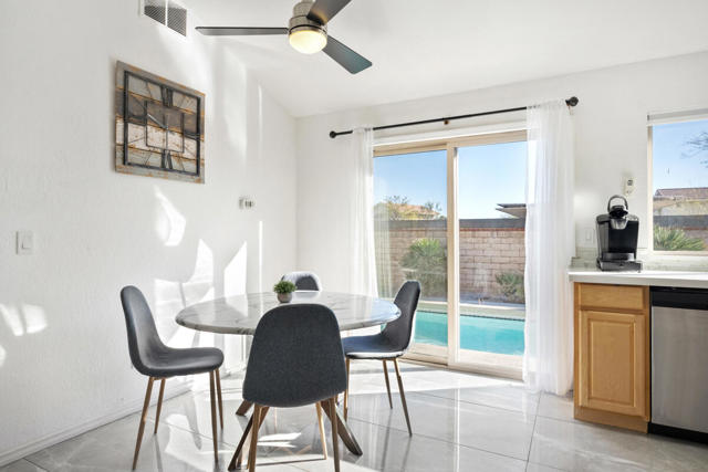 3272 N Mica Drive, Palm Springs CA: https://media.crmls.org/mediaz/8469d7d8-2d93-418f-ab02-240b5799578f.jpg