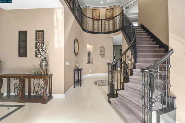 Image 3 of 60 For 3188 Ashbourne Cir