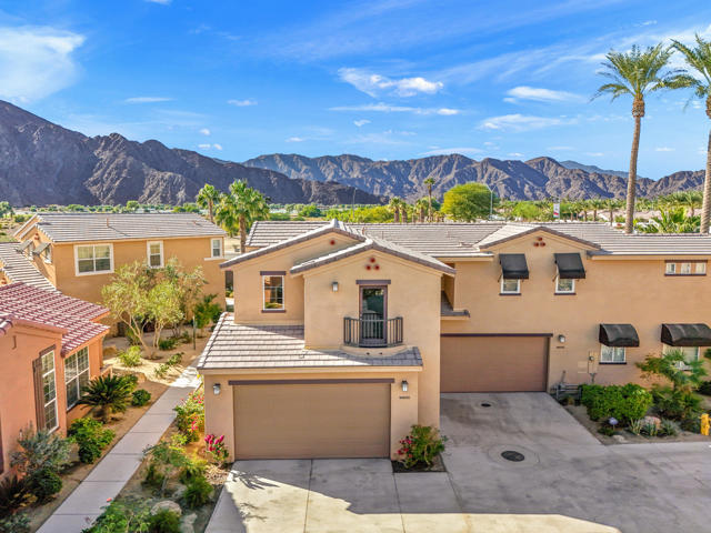80025 Silver Sage Lane, La Quinta CA: https://media.crmls.org/mediaz/846a0b58-76d2-495a-bbaa-fae05d5e5834.jpg